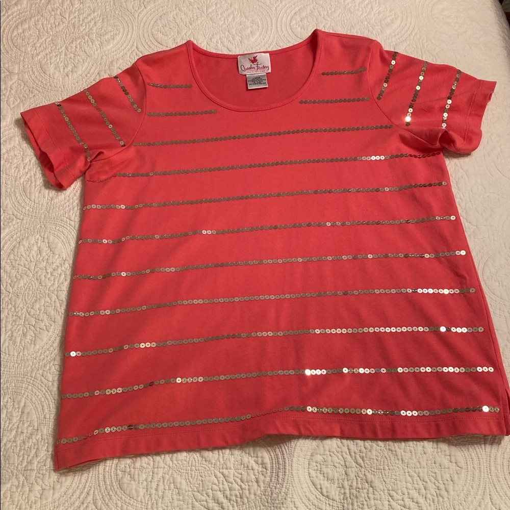 Women’s quacker factory sequined top in size large,